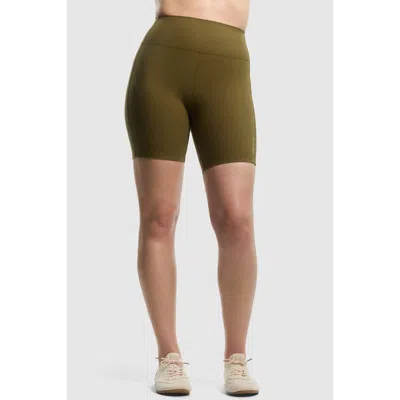 Peloton Cadent High Rise Pocket Bike Short 7" In Dark Olive