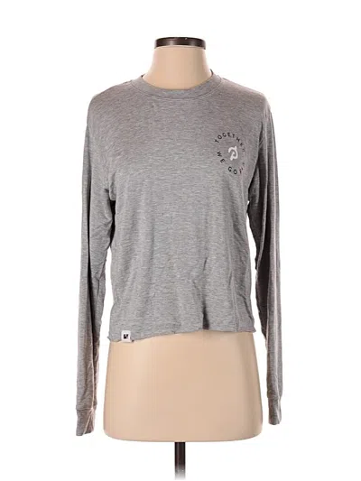 Pre-owned Peloton Long Sleeve T-shirt In Gray
