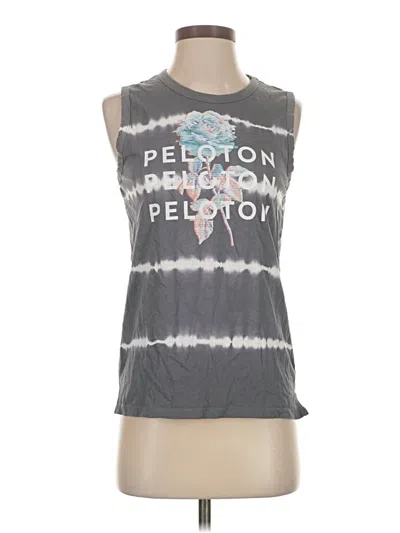 Pre-owned Peloton Sleeveless T-shirt In Gray