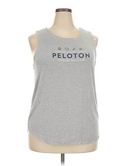 Pre-owned Peloton Sleeveless T-shirt In Gray