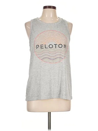 Pre-owned Peloton Sleeveless T-shirt In Gray