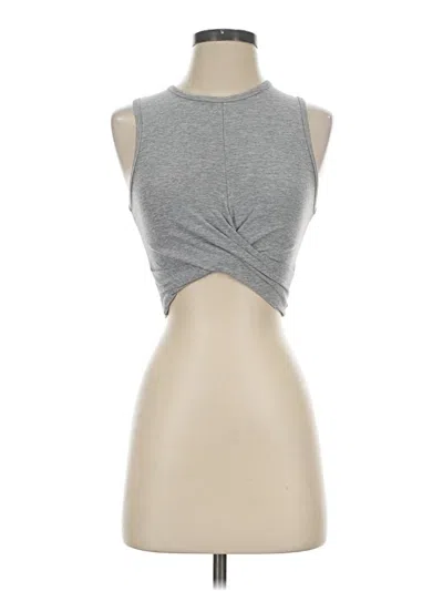 Pre-owned Peloton Sleeveless T-shirt In Gray