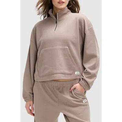 Peloton Waffle Mock Neck 1/2 Zip In Taupe Grey