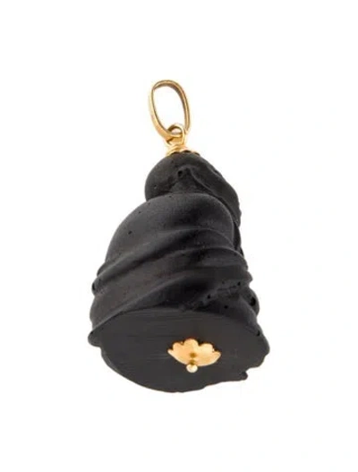 Pre-owned Pendant 14k Carved Coral  In Black