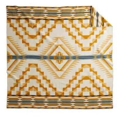 Pendleton Abiquiu Sky Queen Blanket In Yellow Multi In Gold