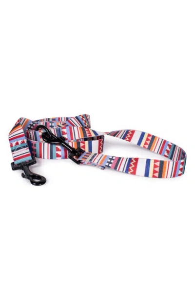 Pendleton Adventure Leash In Multi