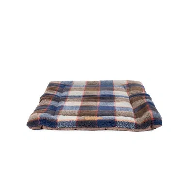 Pendleton Comfort Cushion In Mountain Plaid