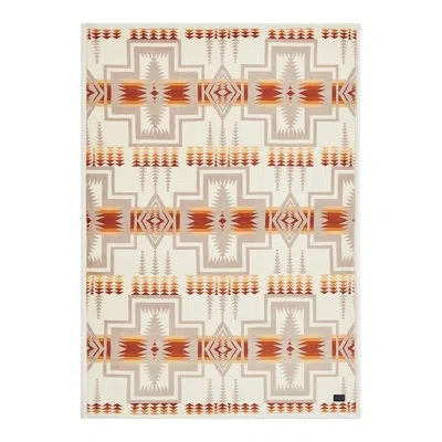 Pendleton Harding Printed Plush Throw Ivory In Neutral