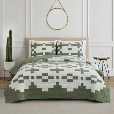 Pendleton Painted Cove Reversible Quilt & Sham Set In Sage