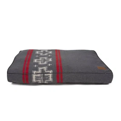 Pendleton San Miguel Pet Napper Dog Bed With Removable Cover In Gray