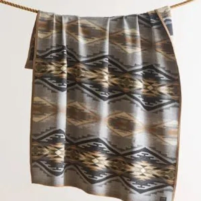Pendleton Tumalo Ridge King Blanket In Grey,black