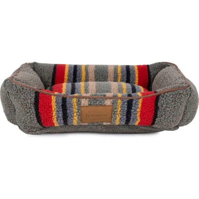 Pendleton Vintage Camp Fleece Kuddler Pet Bed In Multi