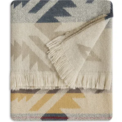 Pendleton White Sands Throw Blanket In Neutral