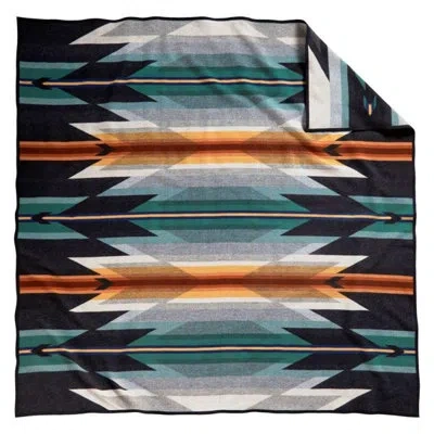 Pendleton Wyeth Trail Oxford Blanket In Black,green