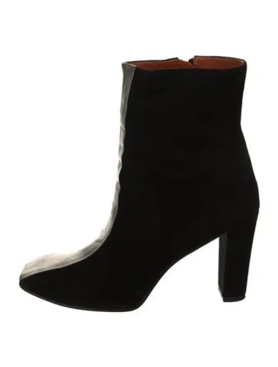 Pre-owned Penelope Chilvers Suede Boots In Black