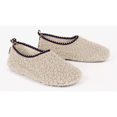 Penelope Chilvers Women's Peaseblossom Fleece Slipper In Milk In White