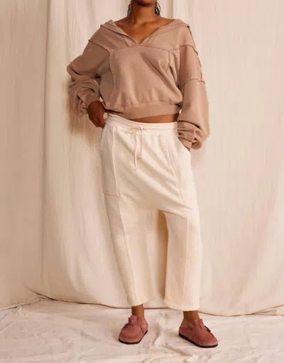 People Of Leisure Sundown Sweatpants In Ecru In White