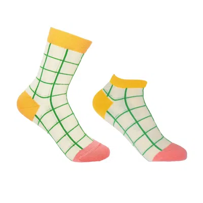 Peper Harow - Made In England Neutrals Grid Cream Luxury Crew & Trainer Women's Socks Bundle In White