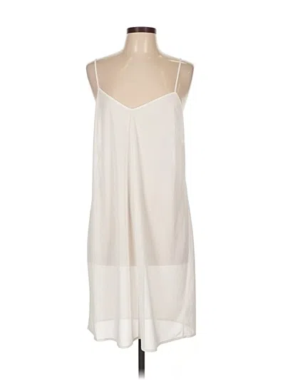 Pre-owned Per Se By Carlisle Casual Dress In White