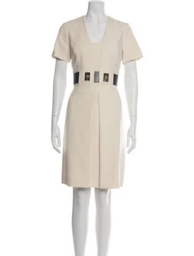 Pre-owned Per Se V-neck Knee-length Dress In Neutral