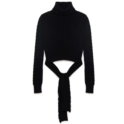 Peraluna Women's Scarlett Cable Knit Crop Jumper In Black