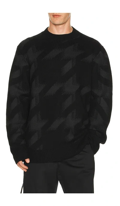 Perfect Moment Cole Crew Neck Sweater In Black