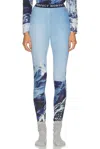 Perfect Moment Printed Base Layer Legging In Blue