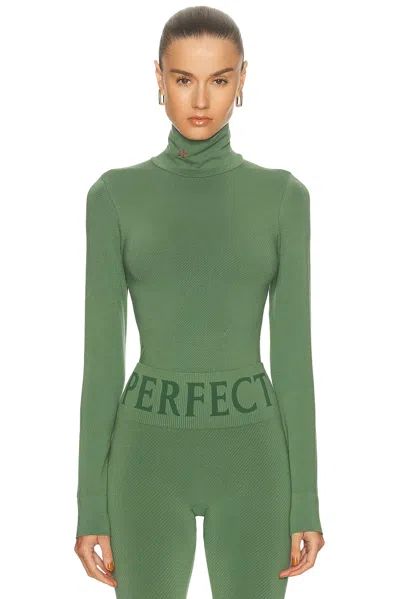 Perfect Moment Thermal Top In Green