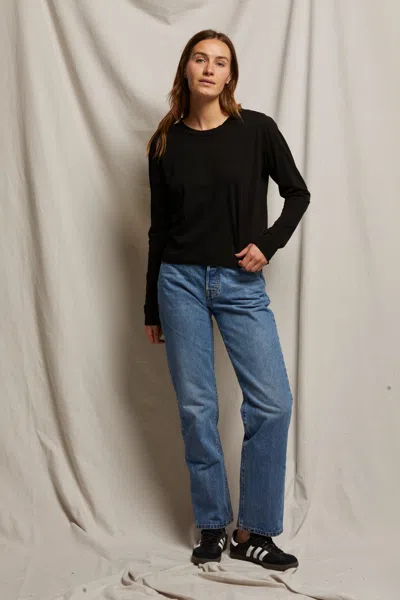 Perfect White Tee Axel In Black