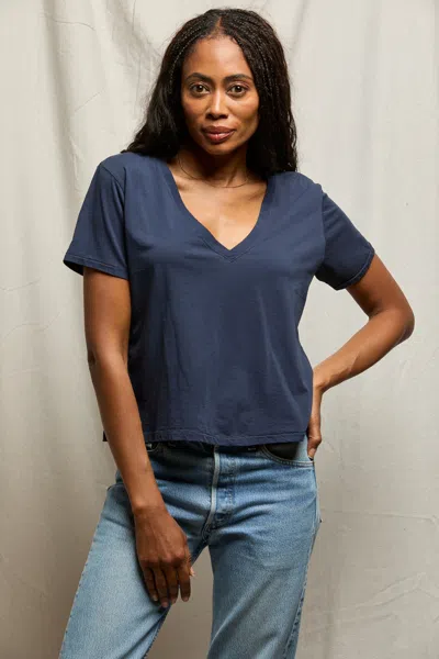 Perfect White Tee Beckett In Blue