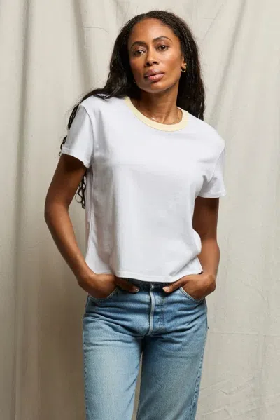 Perfect White Tee Billie In Yellow