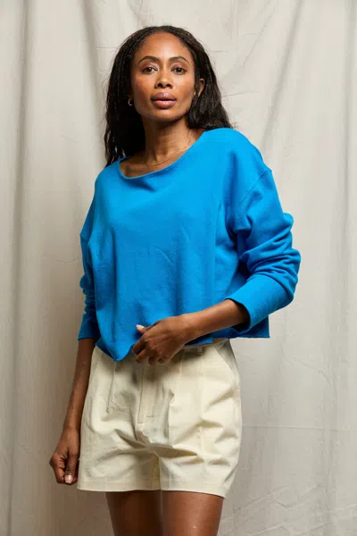 Perfect White Tee Briana In Blue