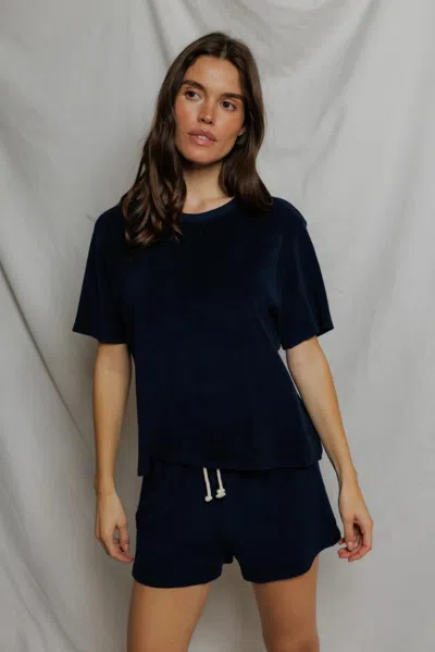 Perfectwhitetee Donna In Blue