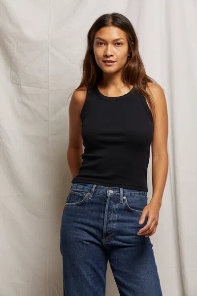 Perfect White Tee Elle In Black