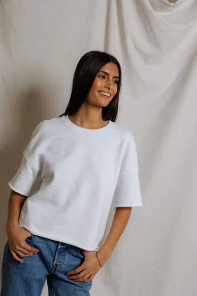 Perfectwhitetee Ezra In White