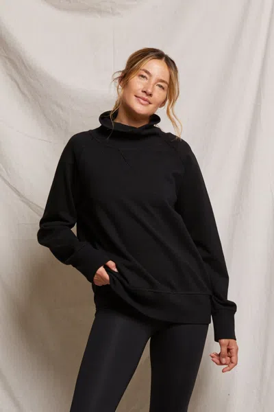 Perfect White Tee Faris In Black