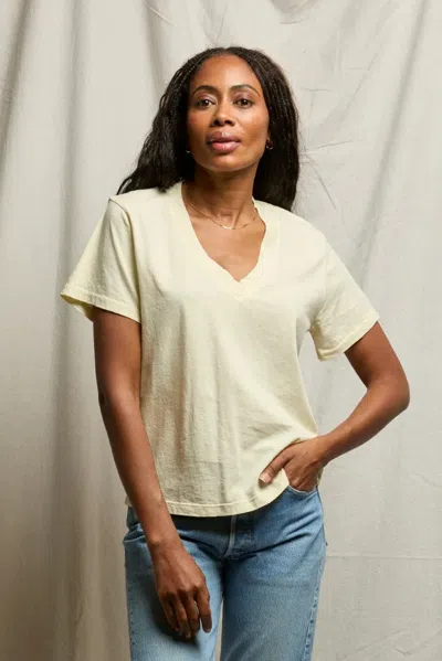 Perfectwhitetee Hendrix In Yellow