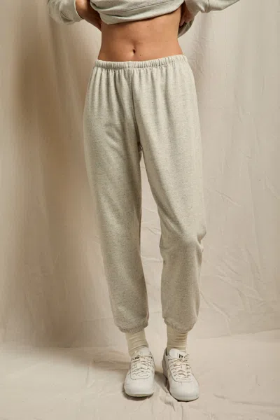 Perfect White Tee Indy In Gray