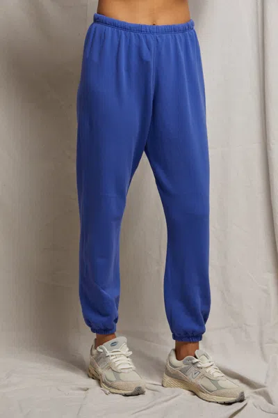 Perfect White Tee Johnny In Blue