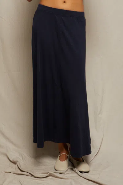 Perfect White Tee Liza In Blue