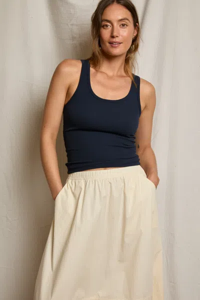 Perfect White Tee London In Blue