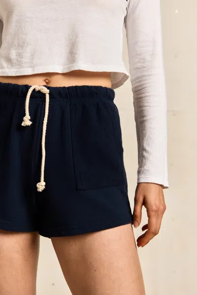 Perfect White Tee Lou In Blue