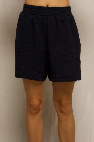 Perfect White Tee Lucca In Black