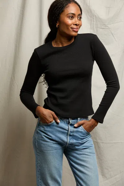 Perfect White Tee Maya In Black