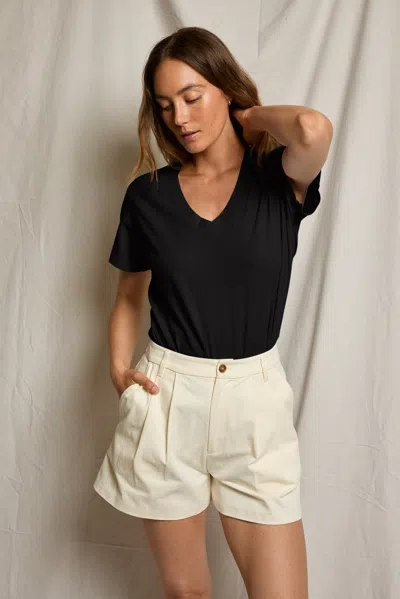 Perfectwhitetee Mei In White