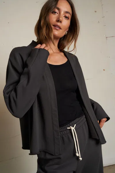 Perfect White Tee Olivia In Black