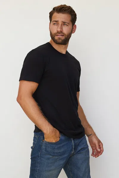 Perfect White Tee Presley In Black