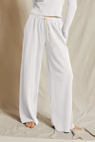 Perfect White Tee Rivers In White