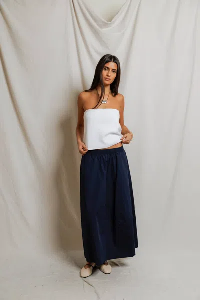 Perfectwhitetee Minka In Blue
