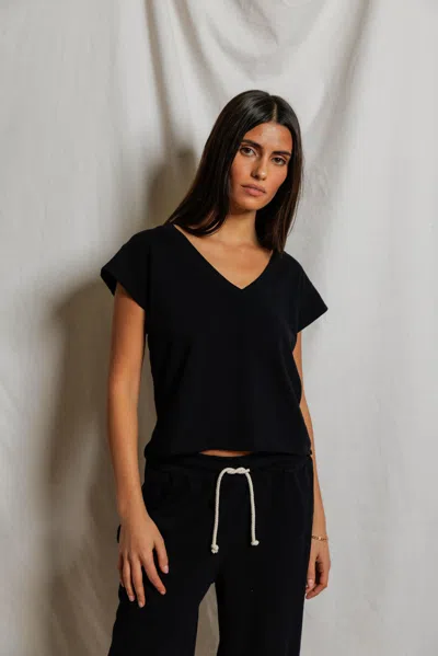 Perfectwhitetee Pearl In Black
